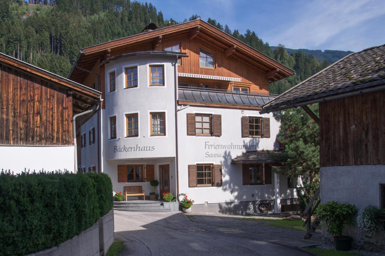 Ferienwohnungen Baeckenhaus 斯达姆 外观 照片